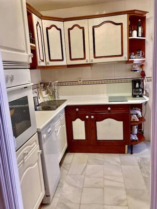 2Br+1Bthr Precioso Apartamento Con Vistas Al Mar 미하스 외부 사진